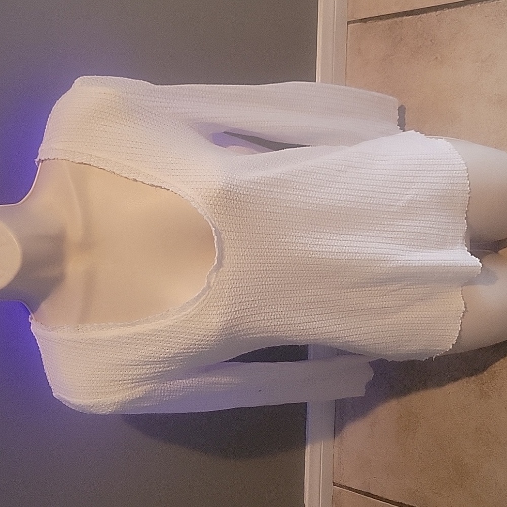 White long sleeve sweater